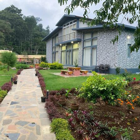 Silvertip Cafe & Homestay Котагири Экстерьер фото
